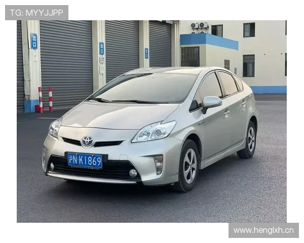 2.5L_100Km的油耗，丰田普锐斯混动鼻祖创吉尼斯纪录。